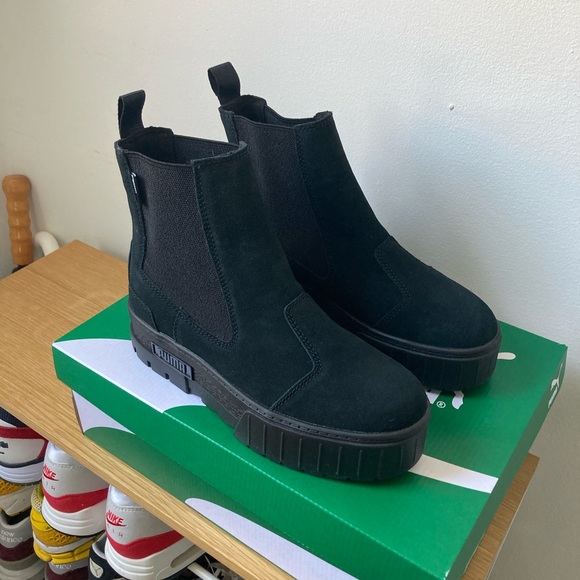 Brand New Suede Chelsea Mayze Boots - Picture 5 of 5